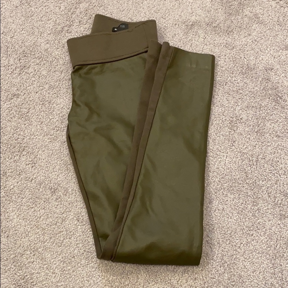 Pants - Picture 3 of 4